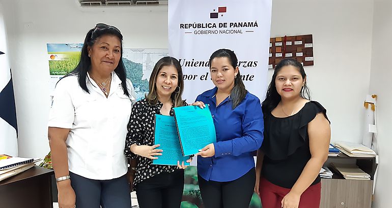 Entregan informes de participacin ciudadana en Adaptacin y Gestin del Riesgo del oriente chiricano