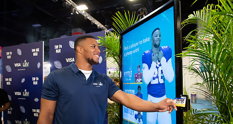 Visa realiza un tour contactless con Saquon Barkley de los New York Giants en Miami