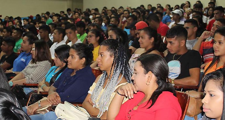 UNACHI inicia proceso de Induccin a la Vida Universitaria 