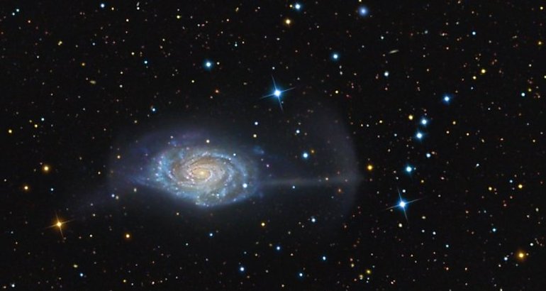 galaxia canbal NGC 4651