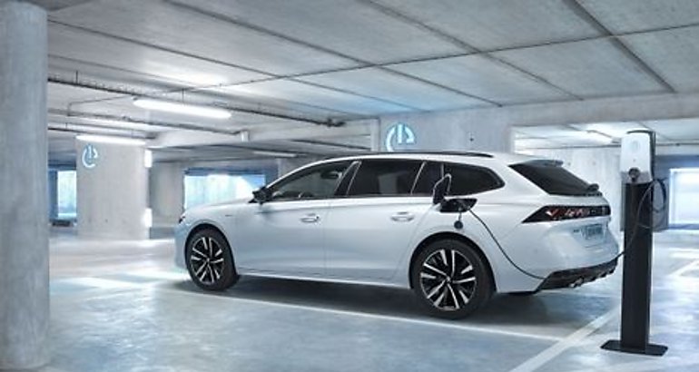 Peugeot 3008 Hybrid4