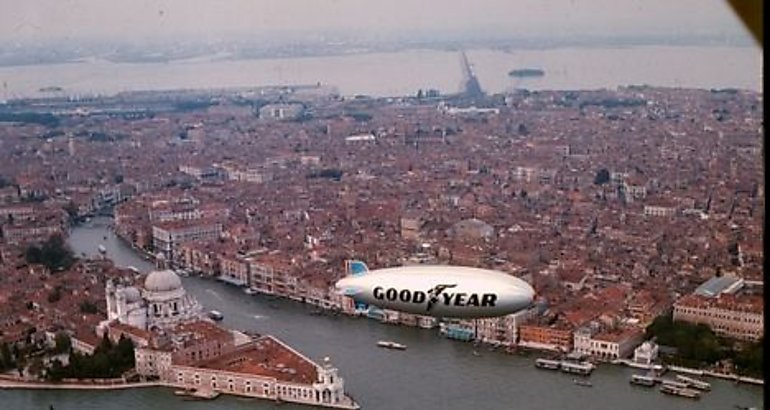 El Blimp de Goodyear