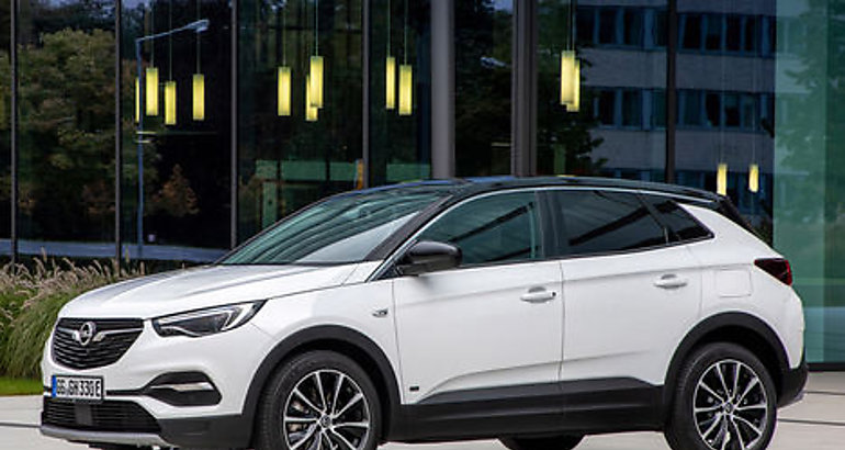 Opel Grandland X Hybrid4 EAT8