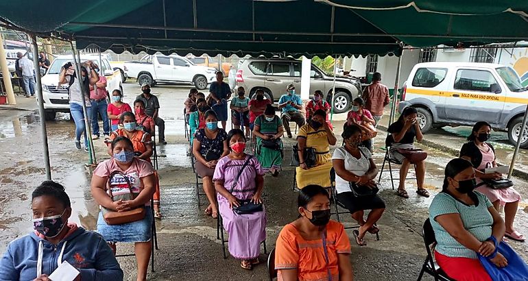 Mujeres bocatoreas reciben ms 22 mil balboas para sus proyectos de produccin