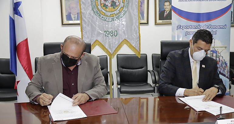 El IPACOOP y APEX firman Convenio de Cooperacin para incrementar la agroexportacin