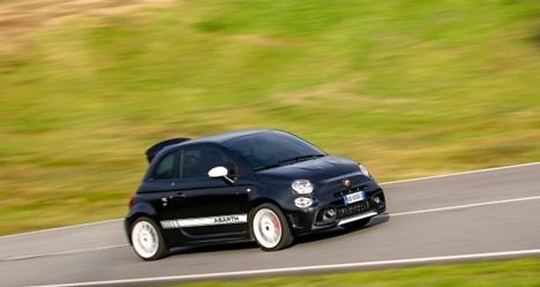 Abarth 695 Esseesse