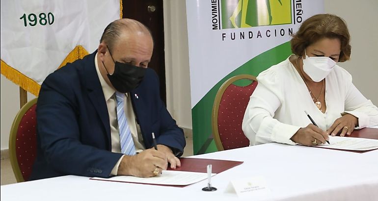 IPACOOP y FUMOLIJUP firman convenio