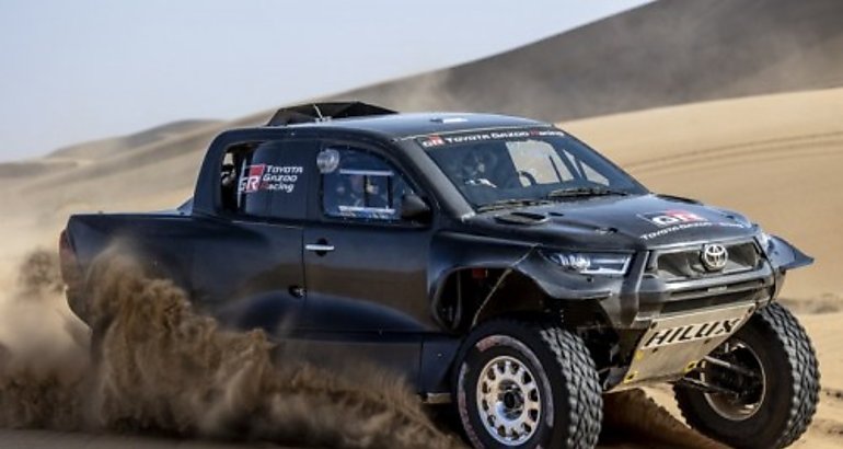  Toyota GR DKR Hilux T1