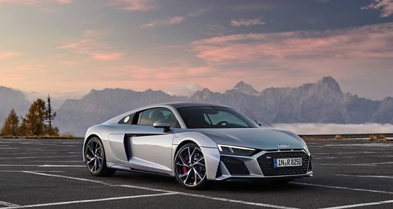 Audi R8 V10 performance RWD