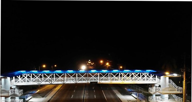 puente peatonal Las Guas de Oriente en la provincia de Cocl