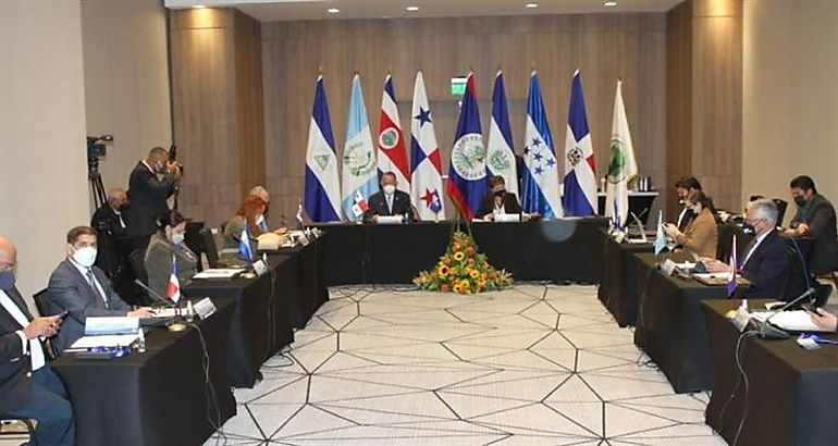 Concluy en Panam foro SICA sobre desarrollo agropecuario y ambiente