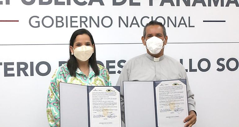 MIDES firma convenio con la Fundacin Nuestra Seora del Camino para combatir la pobreza y la desigualdad