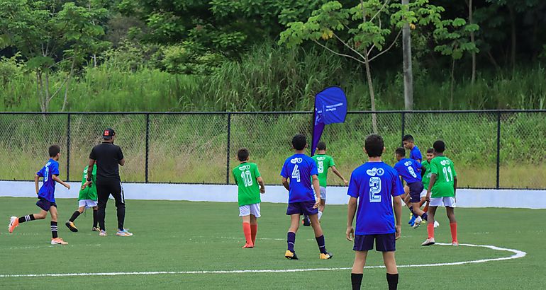  Complejo Deportivo en el distrito de Capira