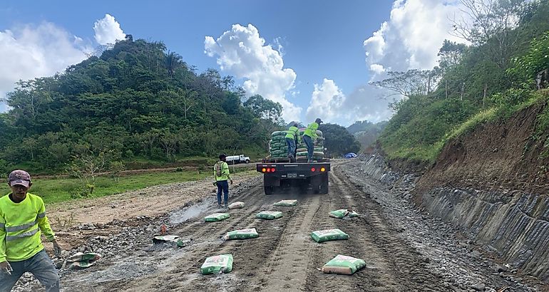 Avanzan caminos de produccin en la Costa Abajo