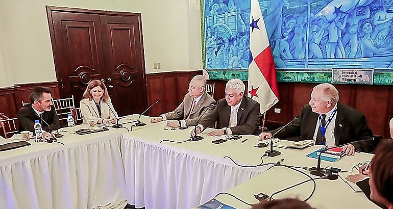 Transparencia fiscal y acceso a la informacin temas abordados en reunin con el FMI