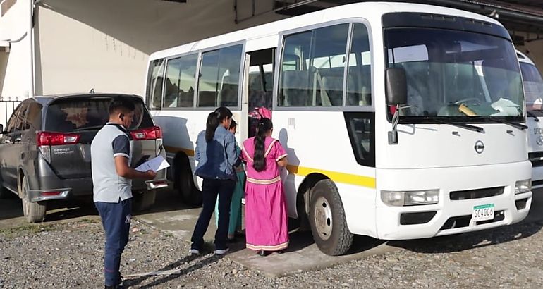 Retornan docentes a zonas apartadas de la comarca Ngbe para iniciar el tercer trimestre