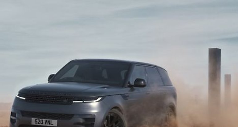 Range Rover Sport Stealth Pack